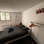 Au Calme Avec Jardin, Piscine Et Terrain Petanque A 5 Min Du Centre *