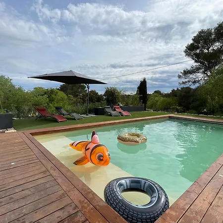 Au Calme Avec Jardin, Piscine Et Terrain Pétanque à 5 Min Du Centre Villa *