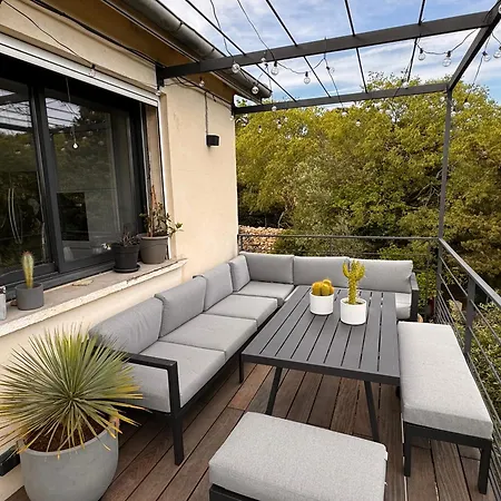 Villa Au Calme Avec Jardin, Piscine Et Terrain Pétanque à 5 Min Du Centre Nîmes