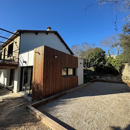 Villa Au Calme Avec Jardin, Piscine Et Terrain Petanque A 5 Min Du Centre Nîmes