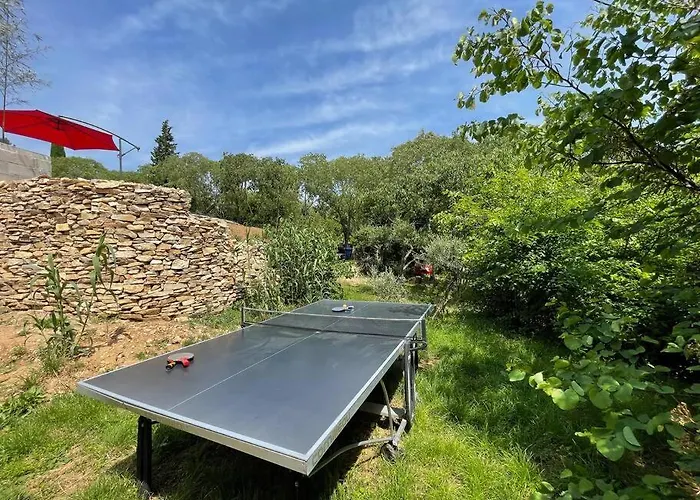 Au Calme Avec Jardin, Piscine Et Terrain Petanque A 5 Min Du Centre 님